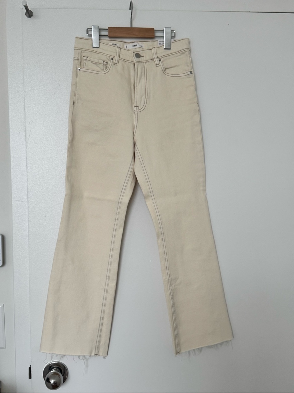 Mango Cropped Flare Jeans in Cream